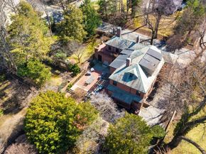 39 Worthington Rd, Brookline MA 02446