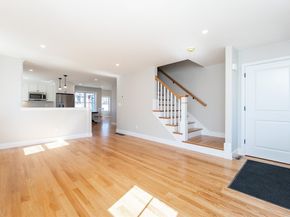 28 Fairview Ave, Ipswich MA 01938