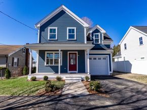 28 Fairview Ave, Ipswich MA 01938