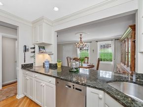 18 Breakwater Drive 18, Chelsea MA 02150