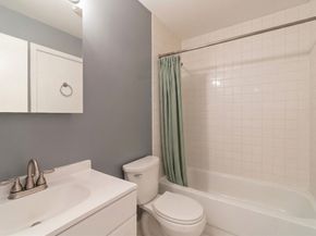 20 Chestnut St 26, Cambridge MA 02139