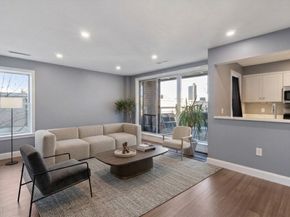 20 Chestnut St 26, Cambridge MA 02139