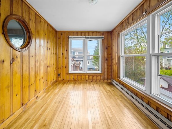 230 Crescent Ave, Revere MA 02151