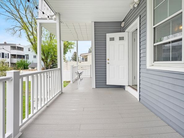 230 Crescent Ave, Revere MA 02151