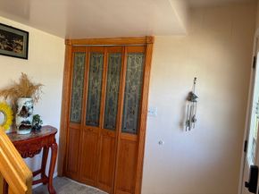 12 Inis Cir, Newton MA 02465