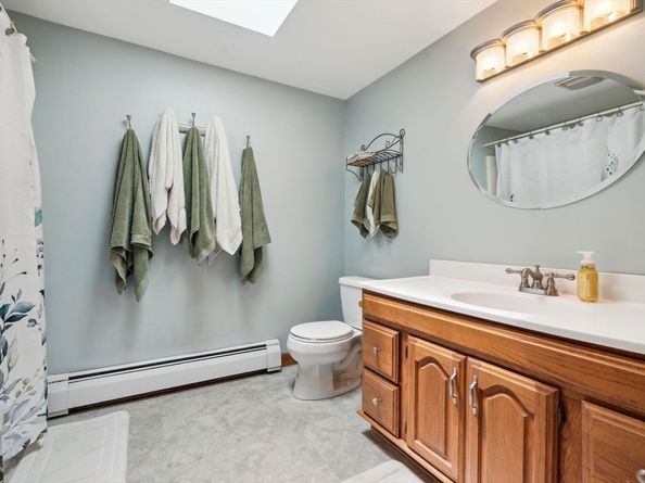 103 Central St, Newbury MA 01922