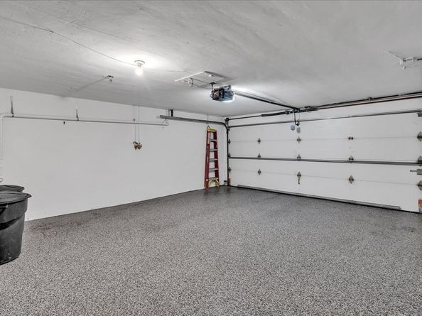 144 Pine St, Dover MA 02030