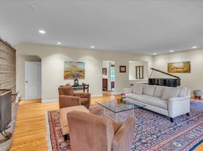 144 Pine St, Dover MA 02030