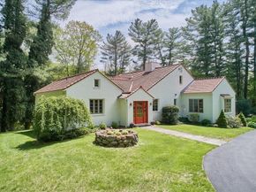 144 Pine St, Dover MA 02030