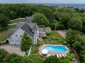 6 Ocean Breeze Ln, Mattapoisett MA 02739