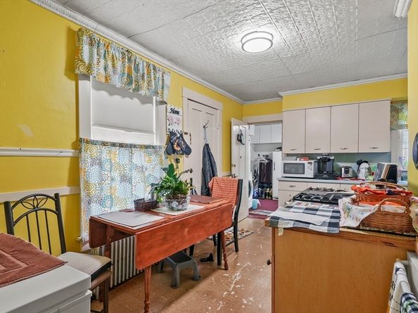 3 Newton Street, Barre MA 01005