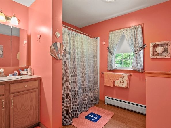 3 Newton Street, Barre MA 01005