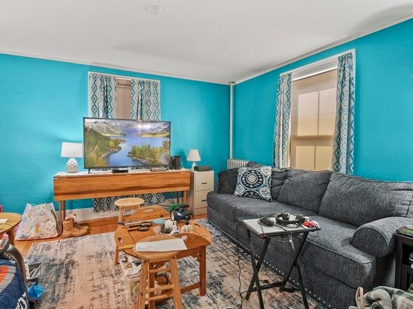 3 Newton Street, Barre MA 01005