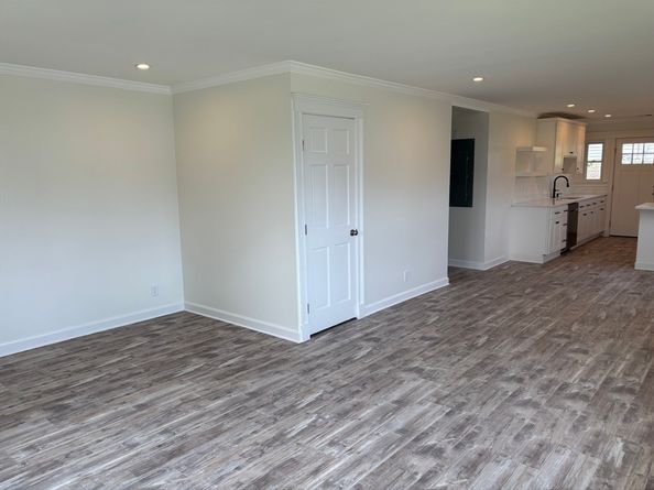 1165 Nantasket Ave, Hull MA 02045