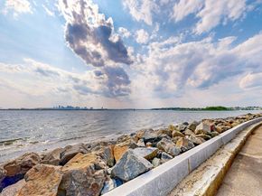 88 Grand View Ave, Winthrop MA 02152