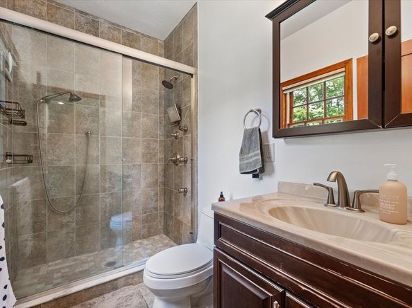 16 Dixon Ave, Auburn MA 01501