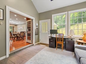 16 Dixon Ave, Auburn MA 01501