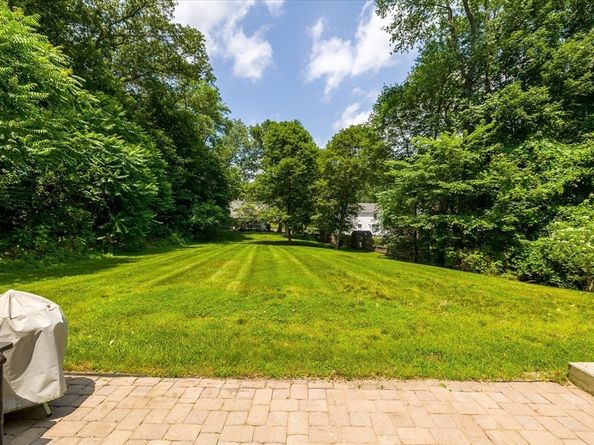 16 Dixon Ave, Auburn MA 01501