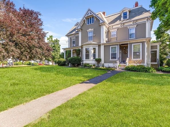 34 Warren Street 3, Stoneham MA 02180