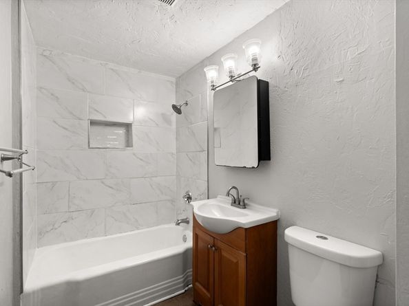 76 Bellevue St, Boston MA 02125