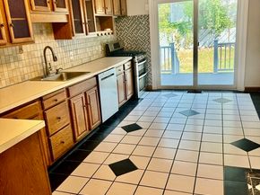 10 Clay Ave, Everett MA 02149
