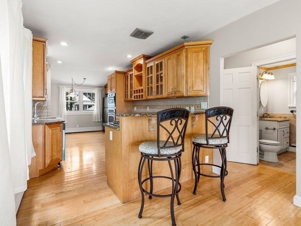 167 Wilson Rd, Nahant MA 01908
