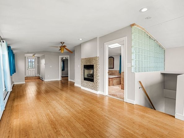 167 Wilson Rd, Nahant MA 01908