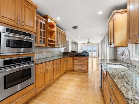 167 Wilson Rd, Nahant MA 01908