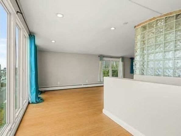 167 Wilson Rd, Nahant MA 01908