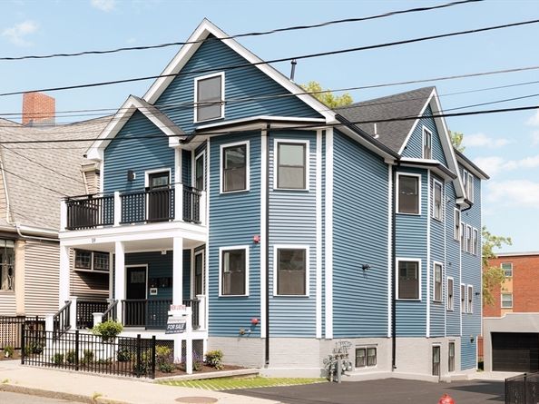 59 Dartmouth St A, Somerville MA 02145