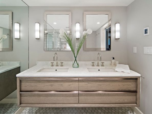 975 Memorial Drive 211, Cambridge MA 02138