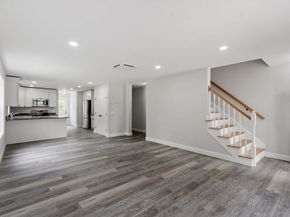 572 Pleasant St, Athol MA 01331