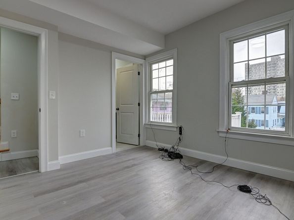 37-39 Park St, Malden MA 02148