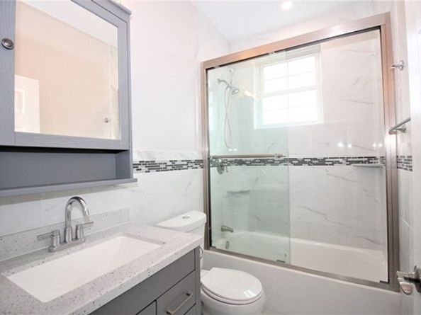 318 Concord Ave 2, Cambridge MA 02138