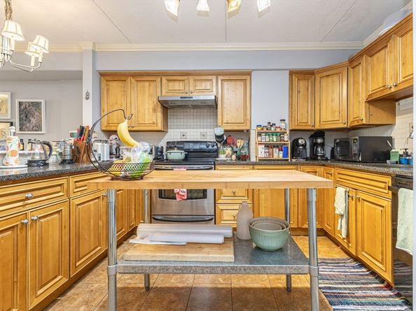280 Harvard St 1A, Cambridge MA 02139