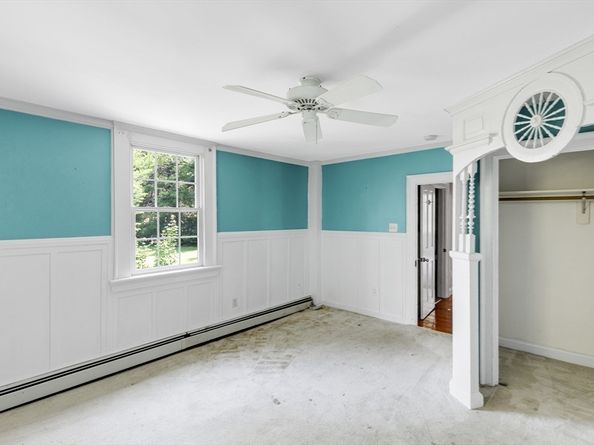285 Main St, Groveland MA 01834
