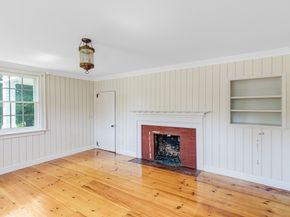 285 Main St, Groveland MA 01834