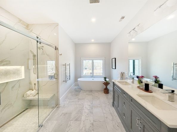 19 Conant    Road, Lincoln MA 01773