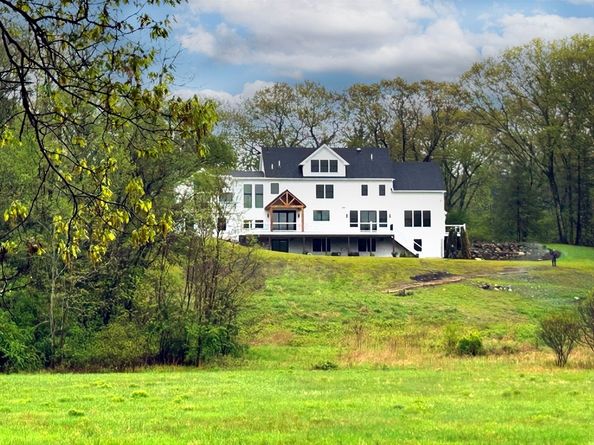 19 Conant    Road, Lincoln MA 01773
