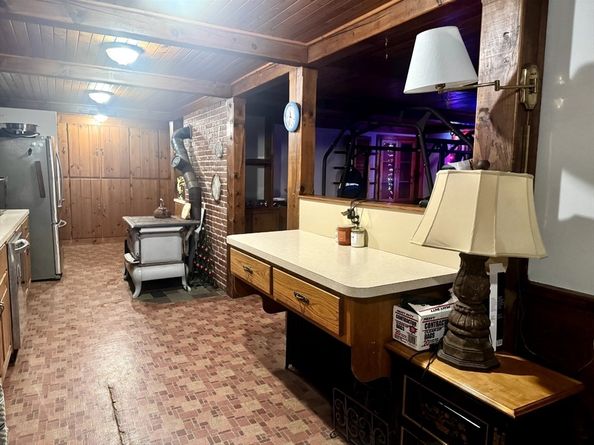 233 Ragged Hill Road, West Brookfield MA 01585
