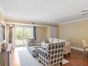 86 E Howard St 107, Quincy MA 02169