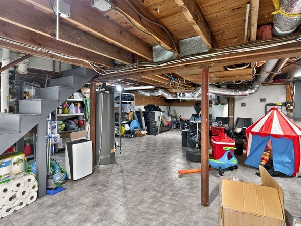 11 Rockefeller St, Randolph MA 02368