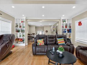 11 Rockefeller St, Randolph MA 02368