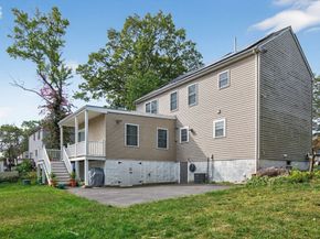 11 Rockefeller St, Randolph MA 02368