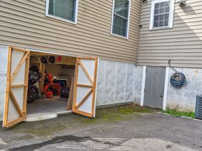 11 Rockefeller St, Randolph MA 02368