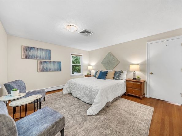 34 Jodie Rd, Framingham MA 01702