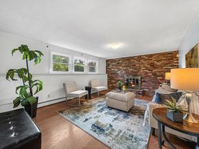 34 Jodie Rd, Framingham MA 01702