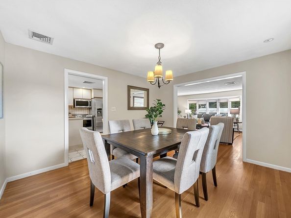 34 Jodie Rd, Framingham MA 01702