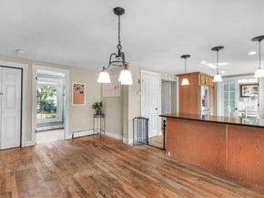 62 Shawna, Fitchburg MA 01420