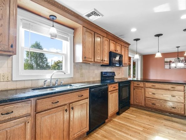 62 Shawna, Fitchburg MA 01420